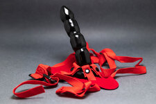 Der Strapon: Wie Frauen und Männer für aufregenden Sex Strapons bzw. Umschnalldildos verwenden