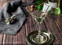 Cocktail: Trockener Martini - SIZILIANER KREATIV IN DER KÜCHE Cocktail: Trockener Martini - SIZILIANER KREATIV IN DER KÜCHE