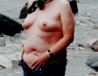 Moni - soll ich mich ganz nackt machen.jpg