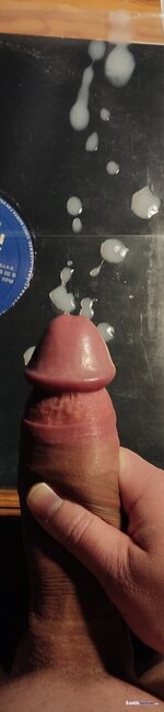 cumshot.jpg