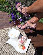 HeelsCoffee_2207-2.jpg