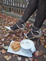 HeelsCoffee-0911-2.jpg