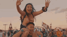 1766233571947.gif