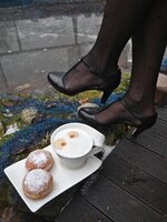 HeelsCoffee-2601-2.jpg