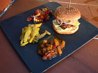 Burger-1806-1.jpg